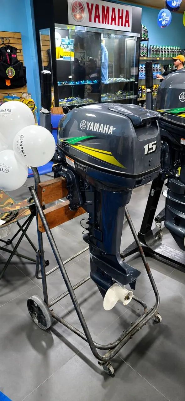 MOTOR YAMAHA 15HP DISPONÍVEL 