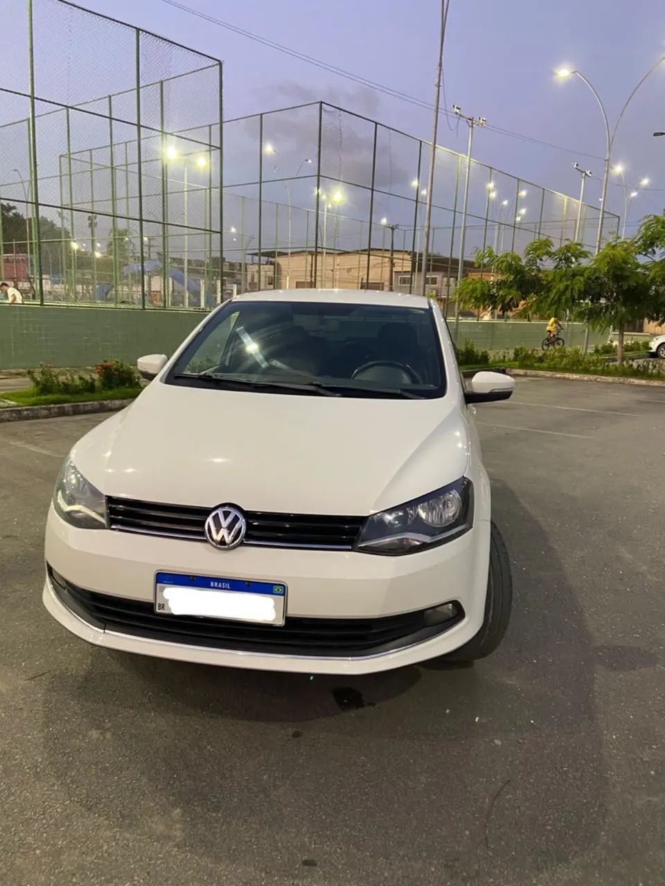 Volkswagen Voyage 2016