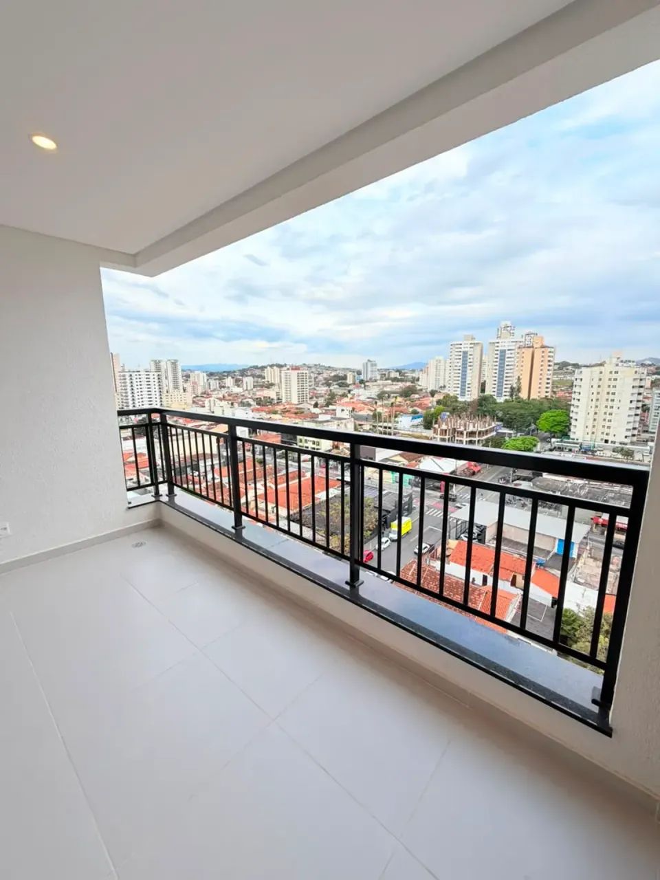 Imóvel para aluguel com 76 metros quadrados com 2 quartos