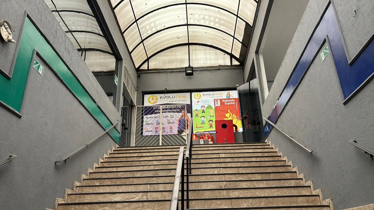 Sobreloja na Avenida Interlagos, 3327 - Sobreloja  1200 m²