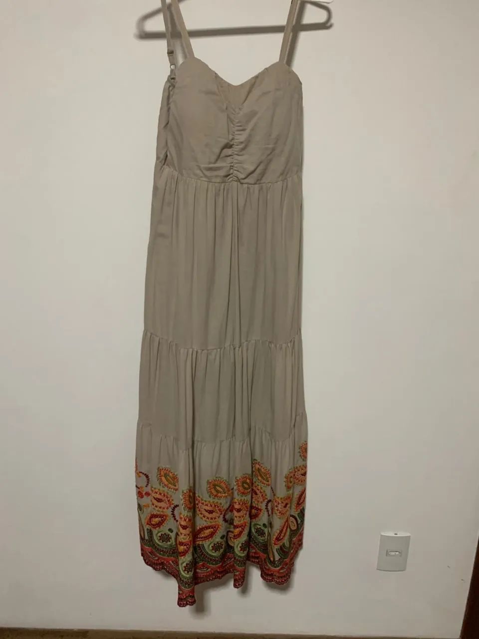 Vestido bordado 65675257980545121