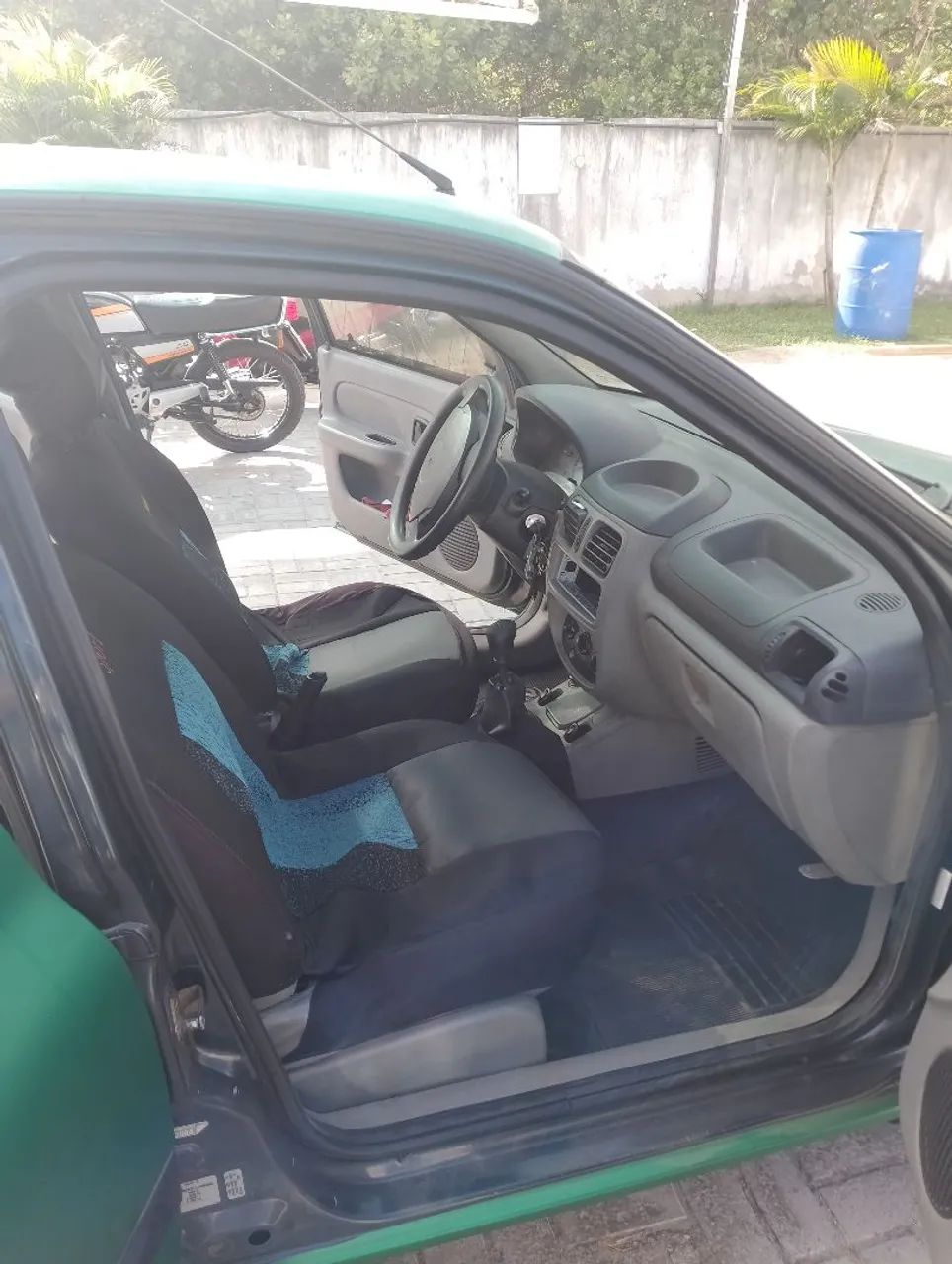 Renault Clio Authentique 1.0 8V 3P 2004 - Foto 5
