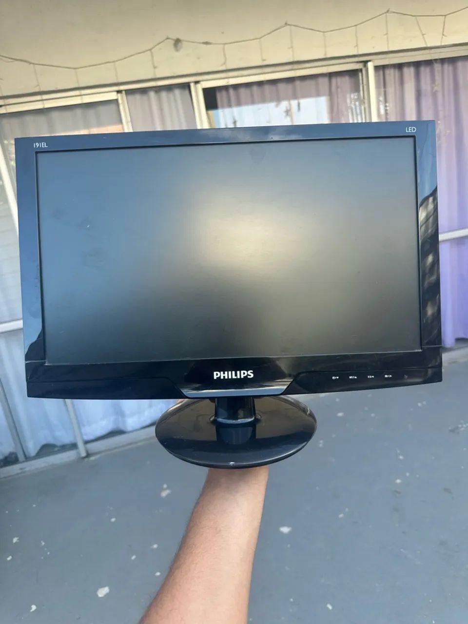 Monitor Led Philips 19 Philips (Usado) - Foto 4
