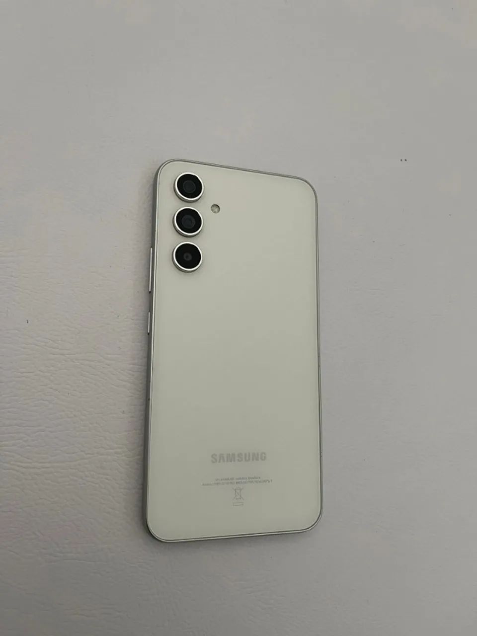 SAMSUNG Galaxy A54