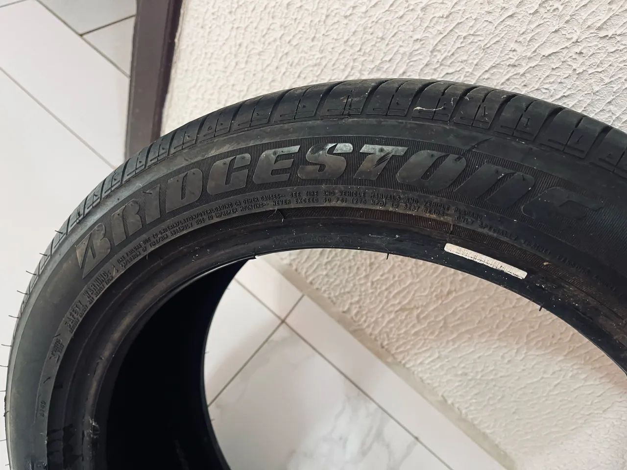 Pneu Bridgestone - Foto 3