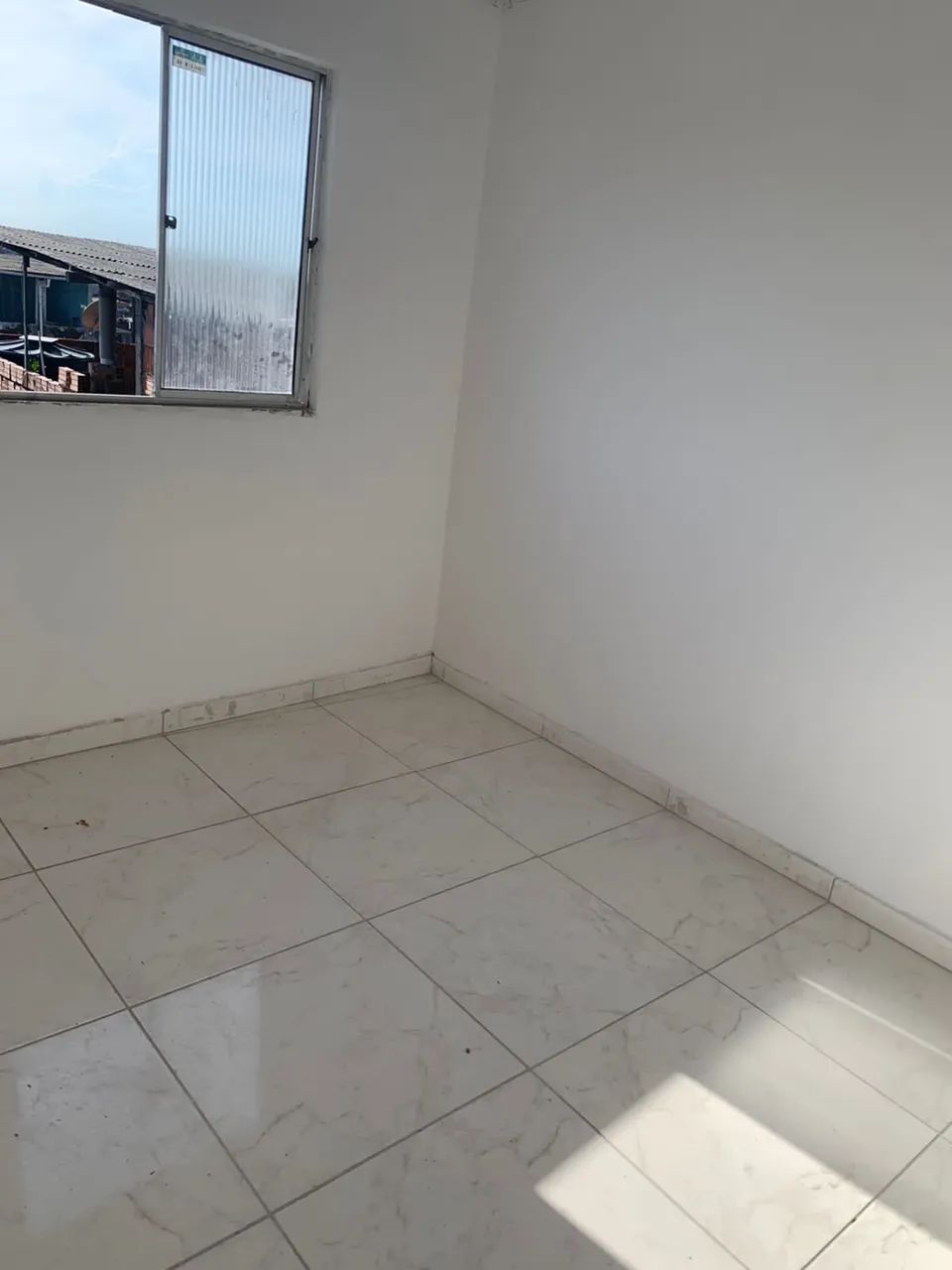 Casa 2 quartos 650$ com água e luz  - Foto 4