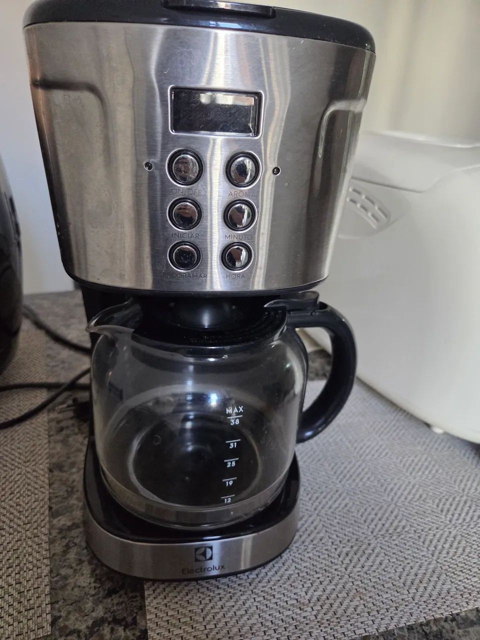 Cafeteira Electrolux programável usada