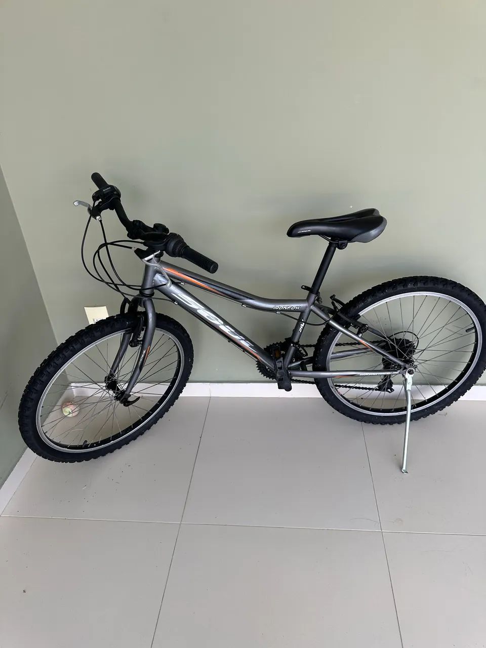 Bicicleta Iron Fox com marchas - Foto 4