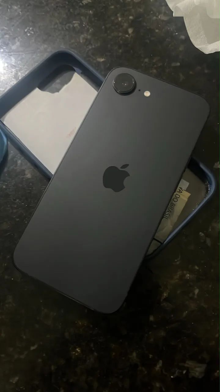 Vendo iPhone 16e