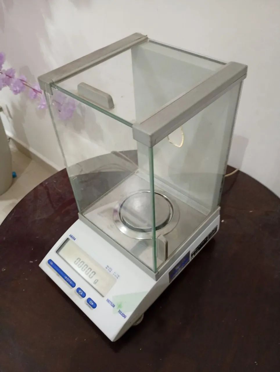 Balanças analíticas 0,0001 mg mettler - Foto 3