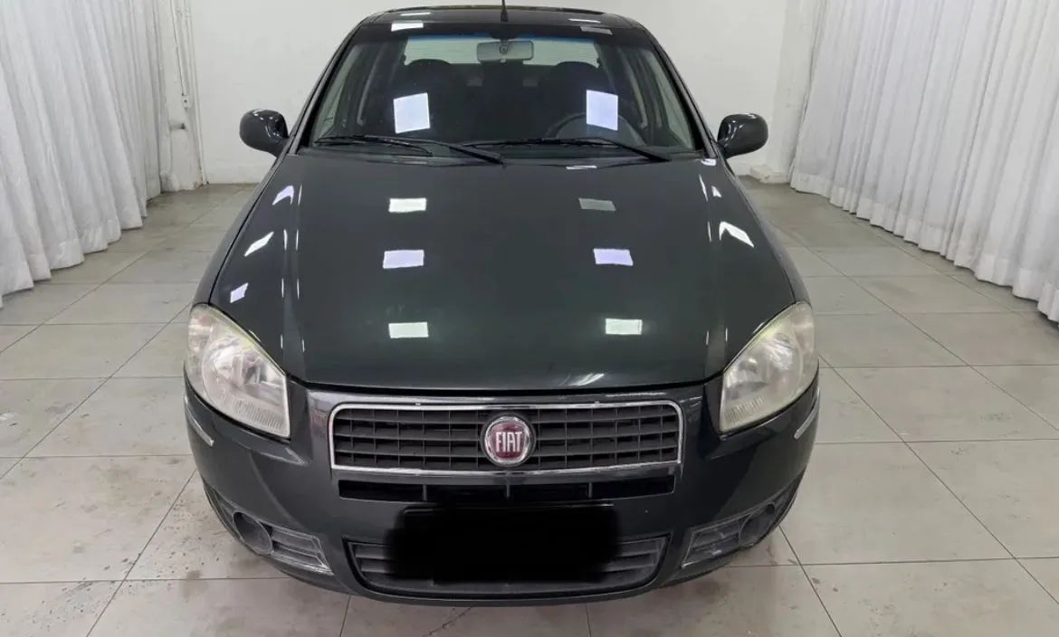 Fiat Siena Siena ATTRACTIVE 1.4 Fire Flex 8V 4p 2011