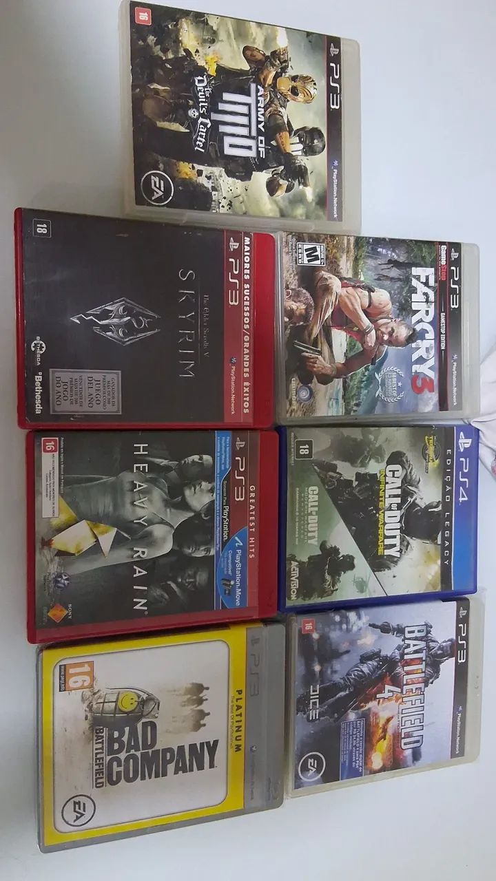 Lote c/ vários jogos de ps3 e DVDs - Foto 2
