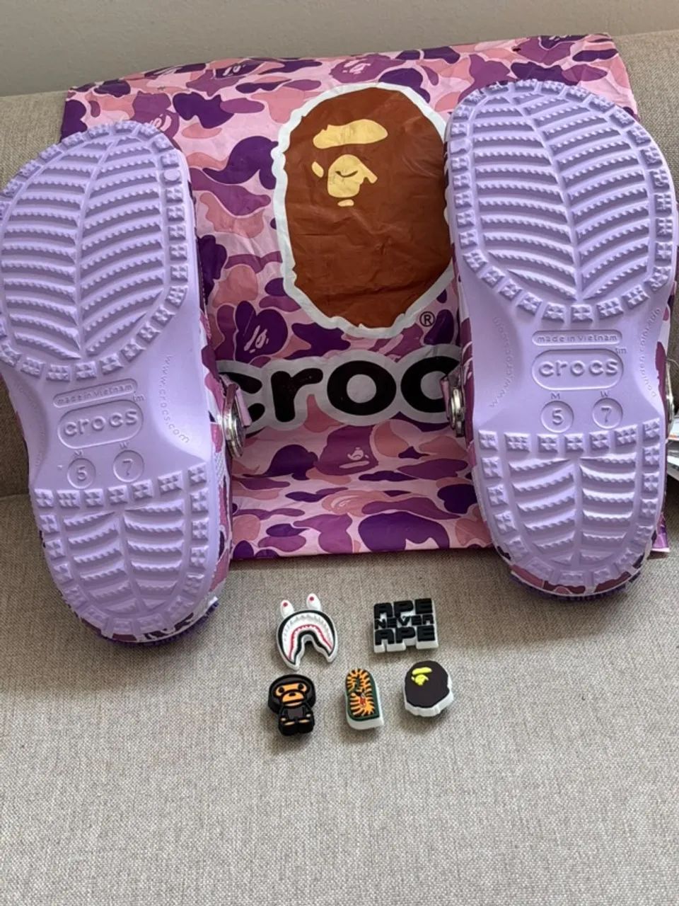 Crocs Bape Classic Camuflado - Foto 4