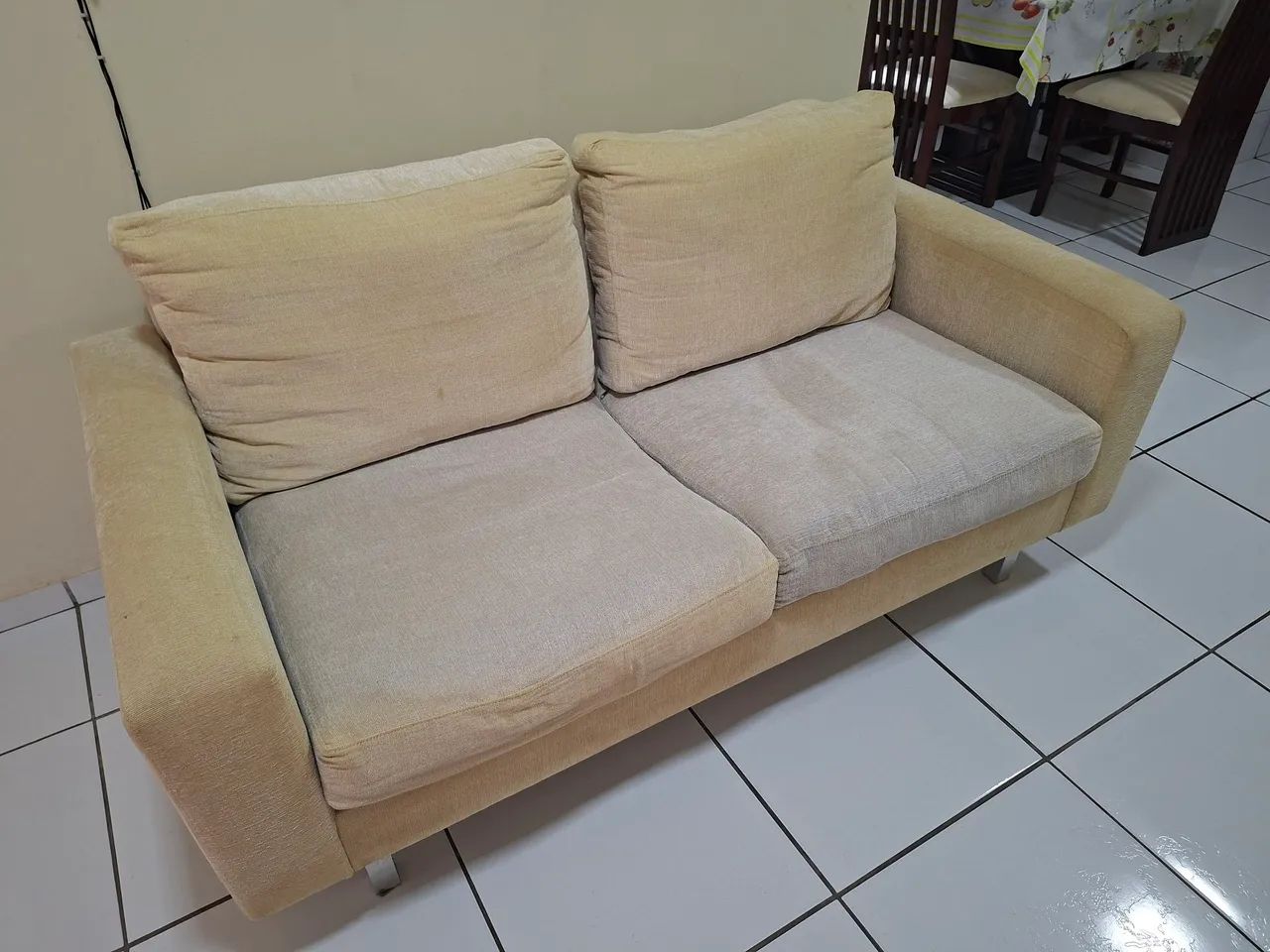 Sofá de 2 lugares