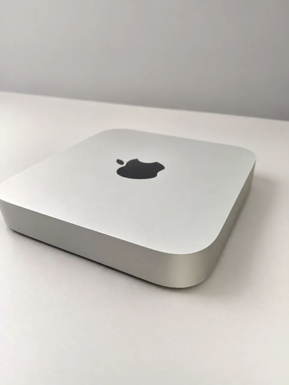 Apple Mac mini M2 - 8 GB RAM | 256 GB SSD