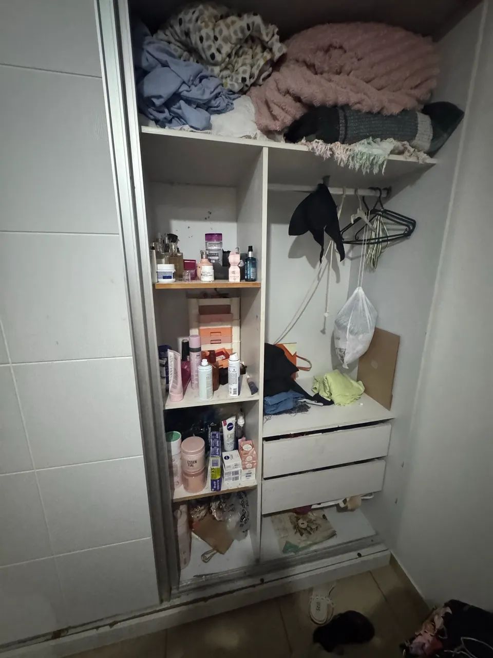 Guarda-roupa grande branco espelhado  - Foto 5
