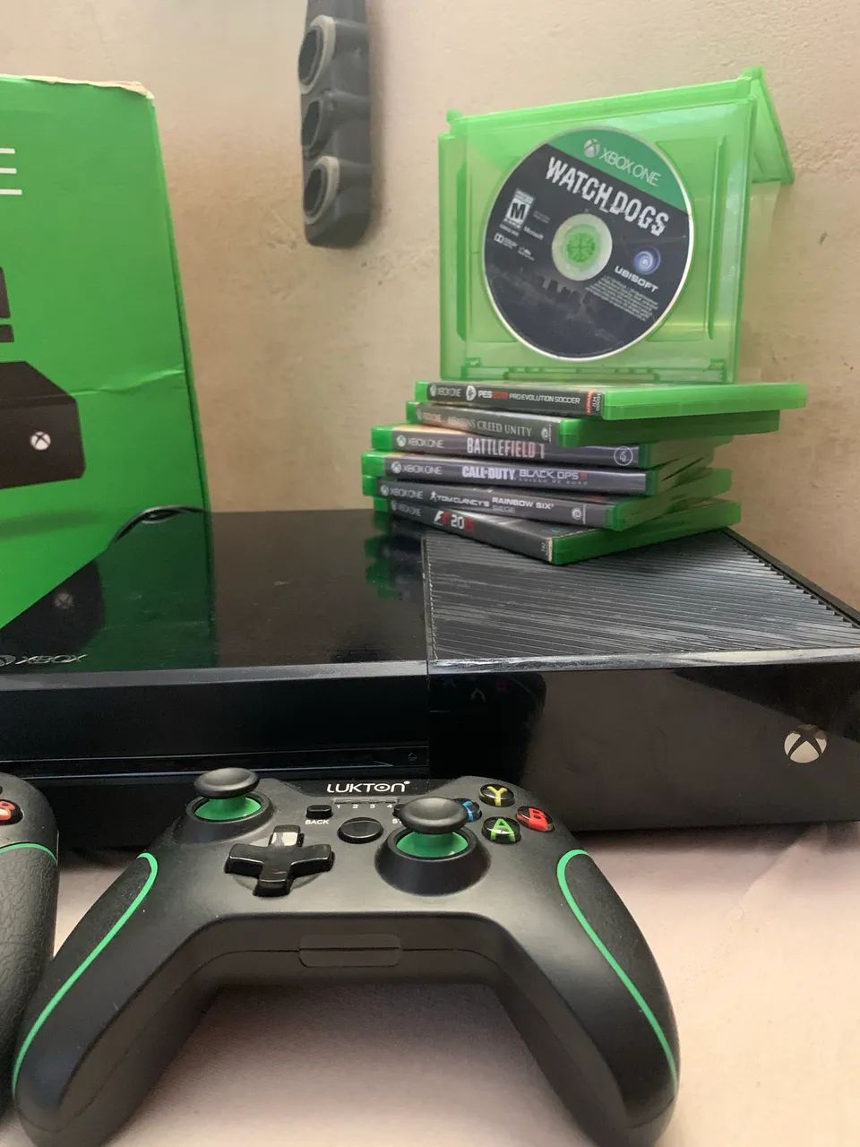 Troco Xbox one por PS4