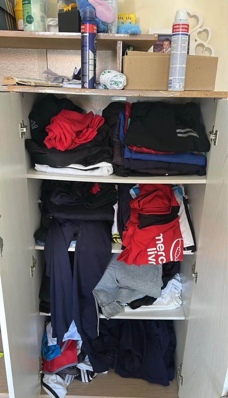 Guarda Roupa com 2 portas e nichos  - Foto 3
