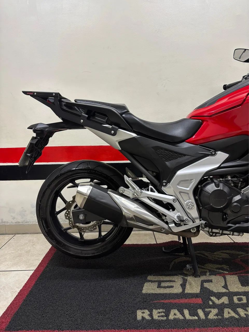 NC 750x  2022   MUITO NOVA   (DIVIDO 21x CARTÃO ) - Foto 7