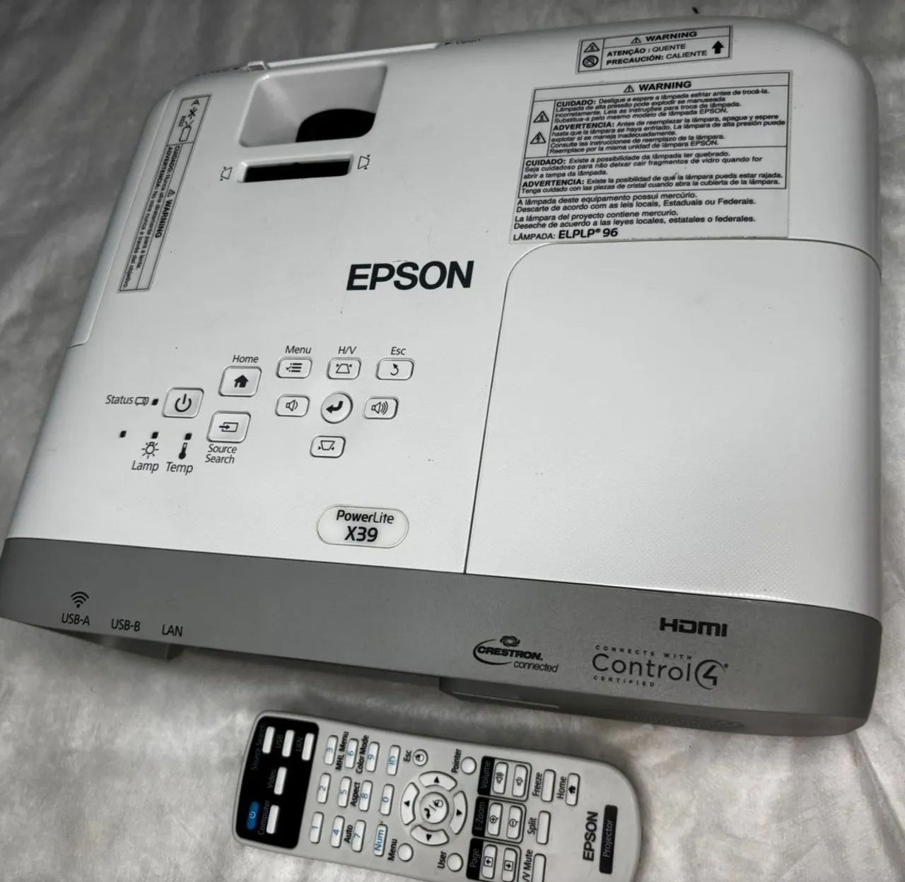 Vende se Projetor Epson W39 - Foto 3