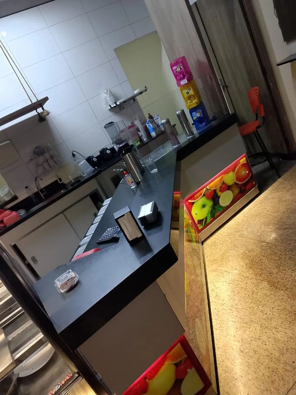 Balcão refrigeirado aceito propostas descentes  - Foto 4