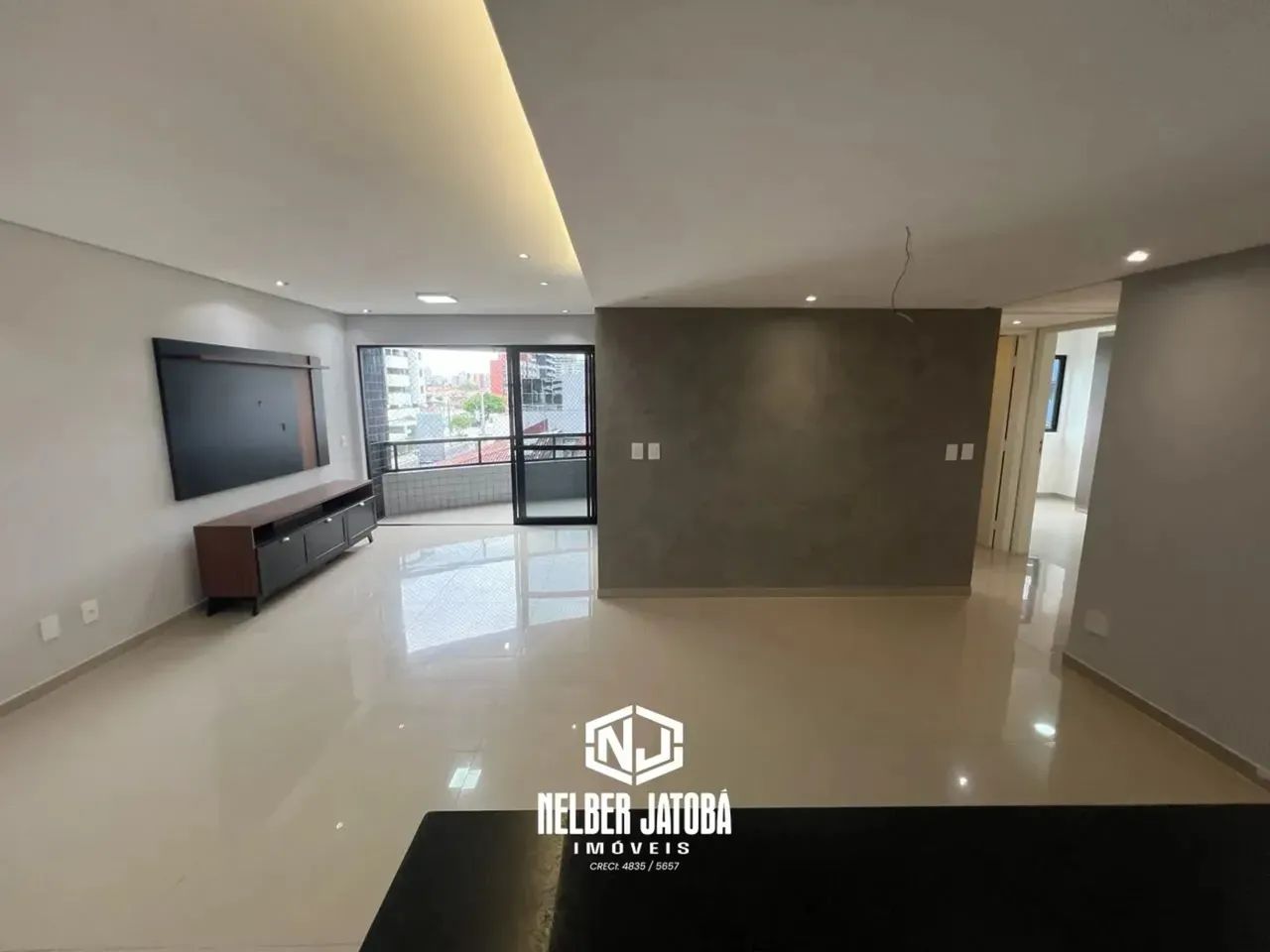 Apartamento em Ponta Verde  3 quartos, 1 suíte, 2 vagas - Foto 3