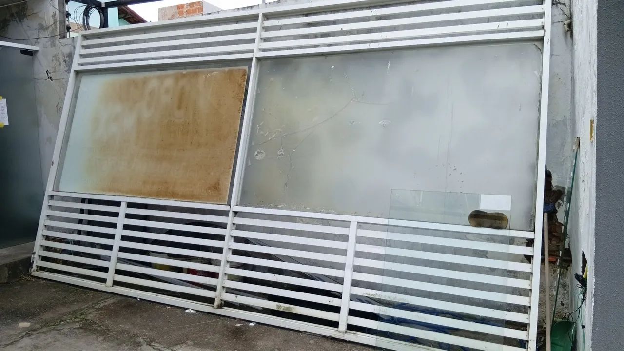 Porta em alumínio 