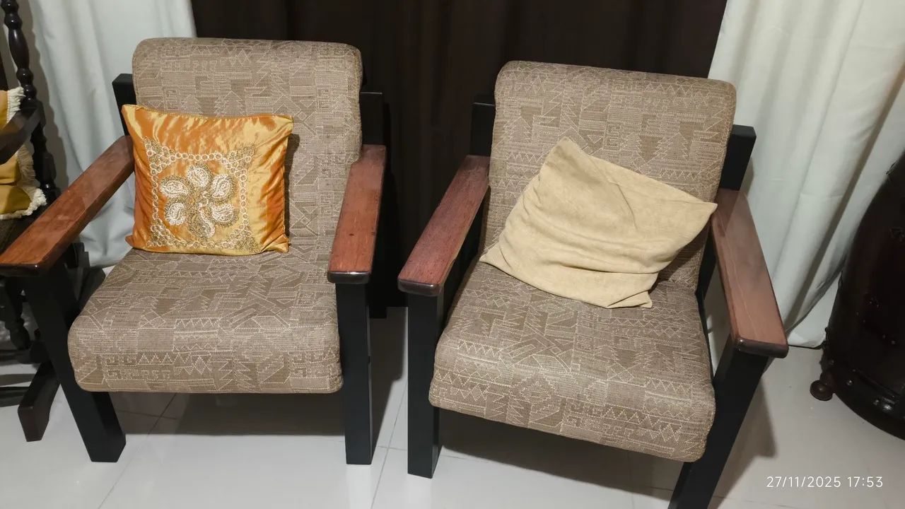 Sofá com duas poltronas perfeito estado 65082468411905120