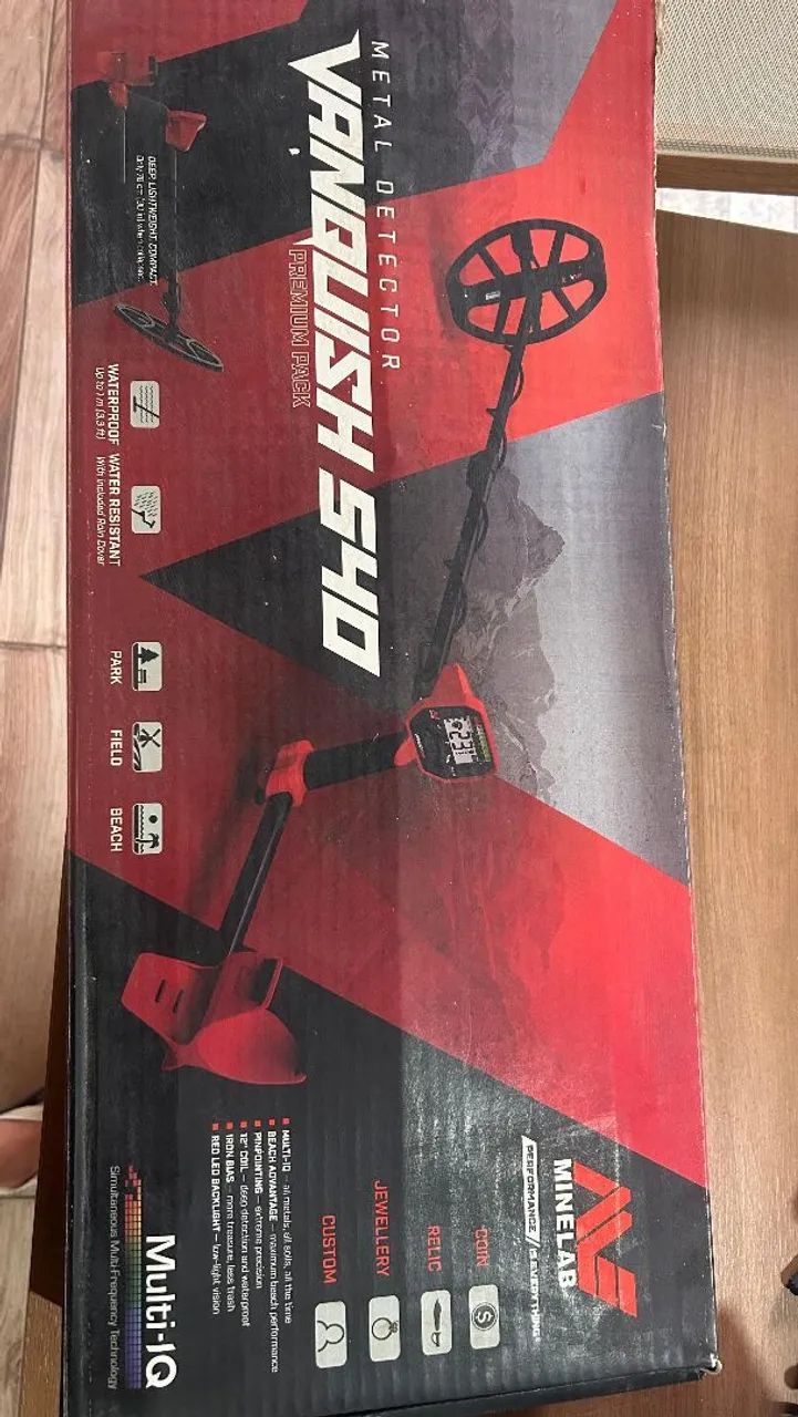 Detector de Metais Vanquish 540