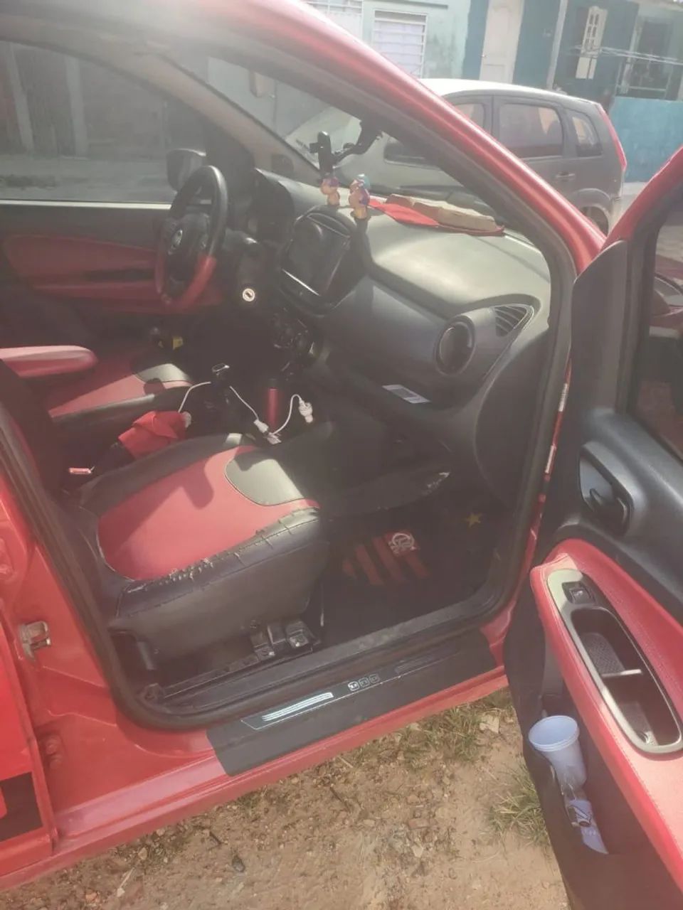 Fiat Uno UNO ATTRACTIVE 1.0 Fire Flex 8V 5p 2015