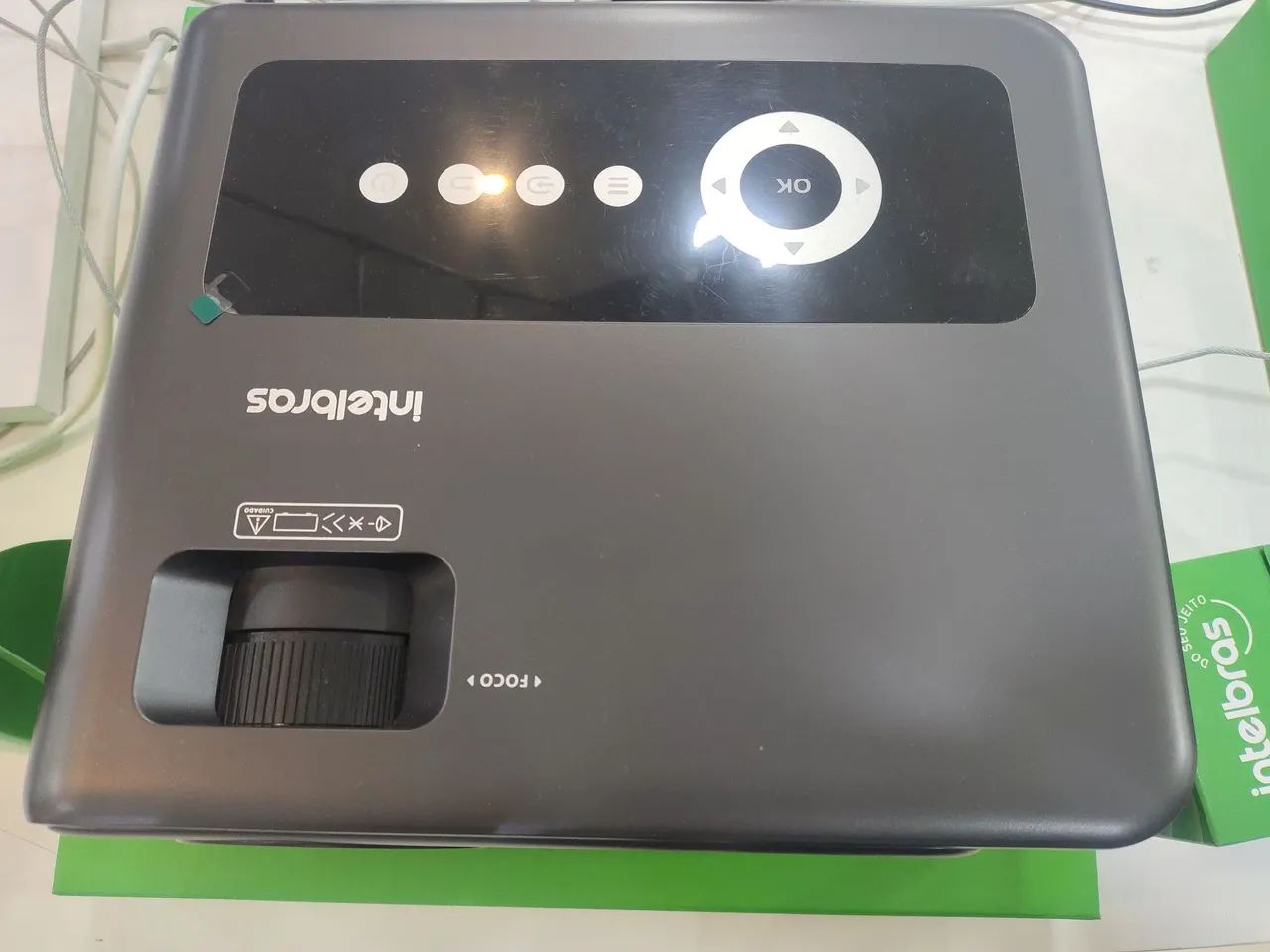 Projetor Intelbras LCD 7400LUM  - Foto 2