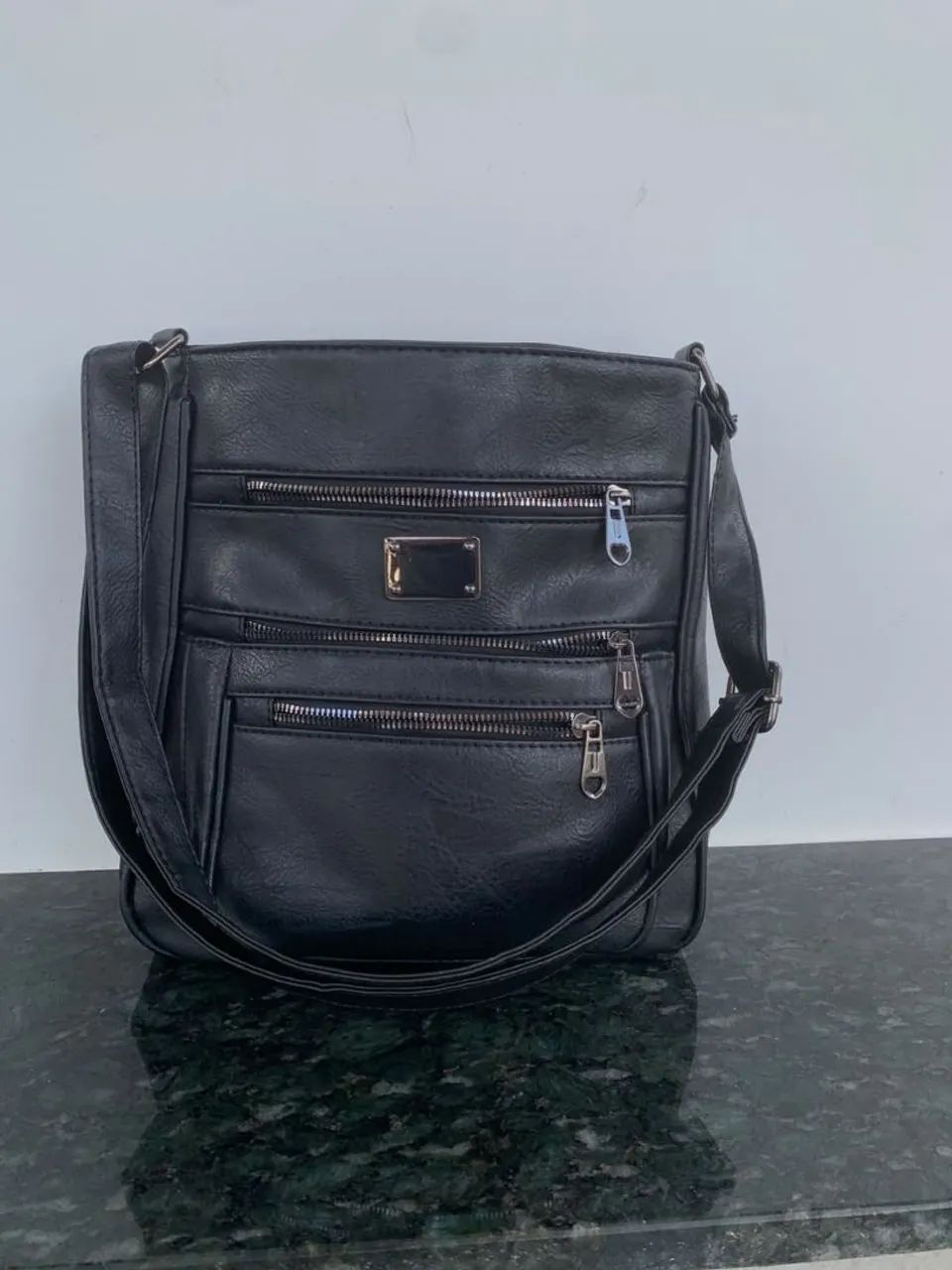 Bolsa de Couro preto - Foto 4