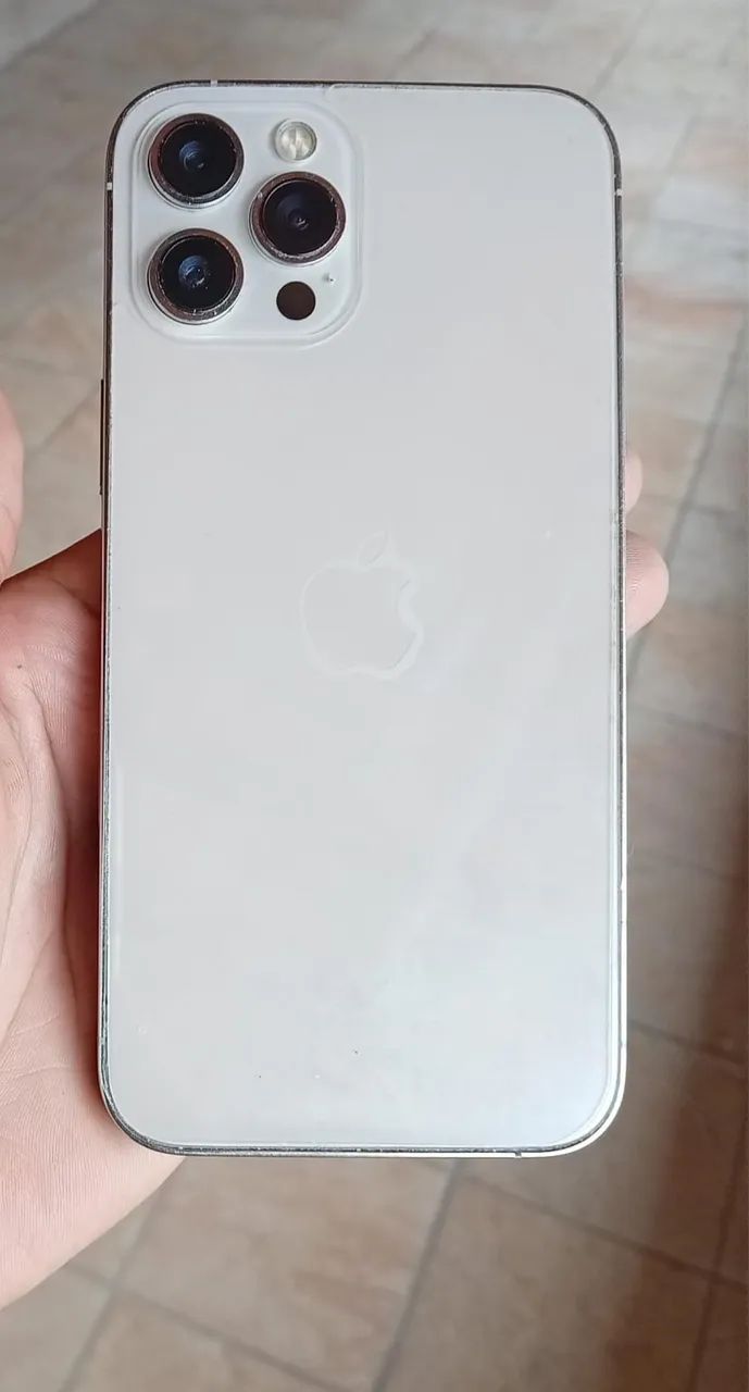 IPHONE 12 PRO MAX 128GB BEM CONSERVADO - Celulares e Smartphones
