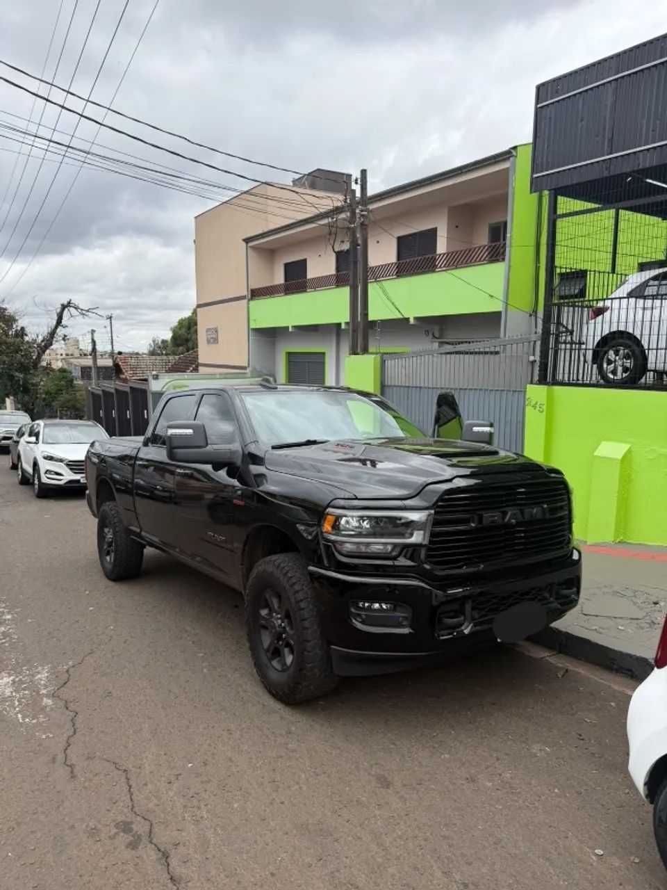 Ram 2500 LARAMIE 6.7 TDI CD 4X4 DIESEL 2024
