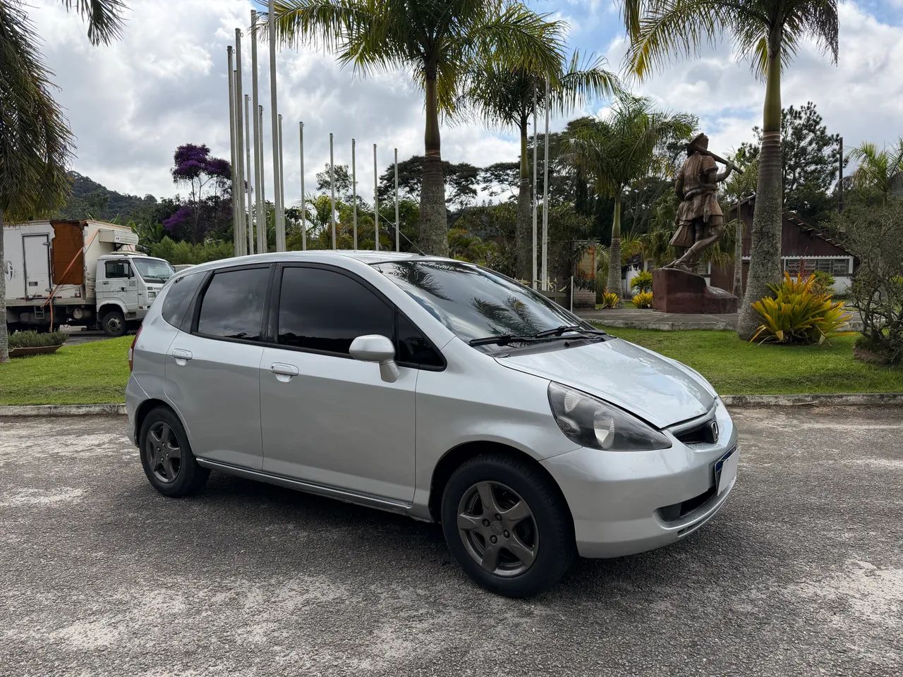 Honda Fit LX 1.4/ 1.4 Flex 8v/16v 5P Aut. 2004