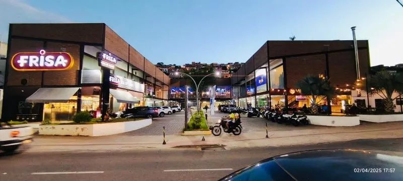 Lojas No Boulevard São Silvano