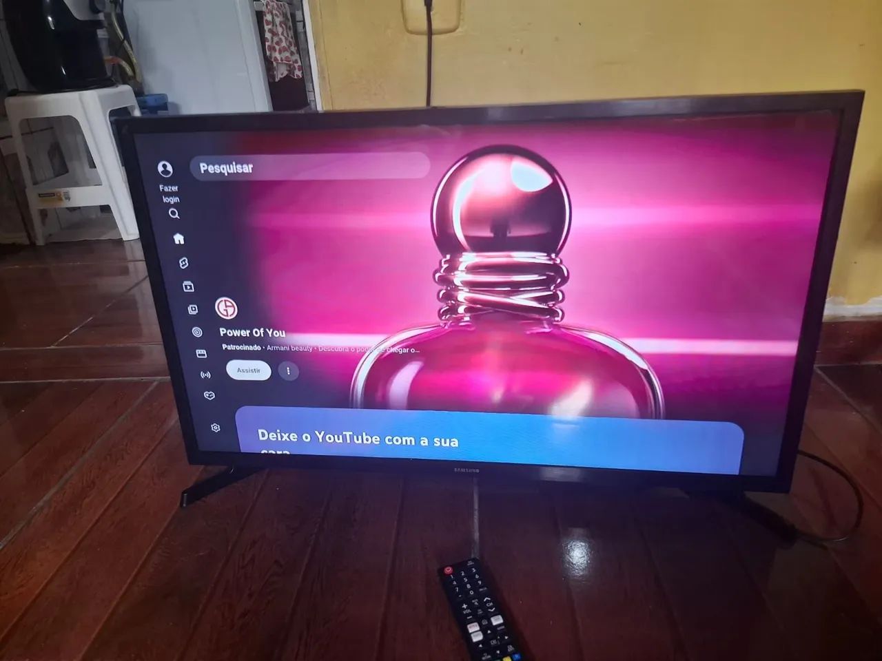 Tv smart Samsung 'Tizen 32 polegadas Acompanha pezinho controle faço entrega  - Foto 2