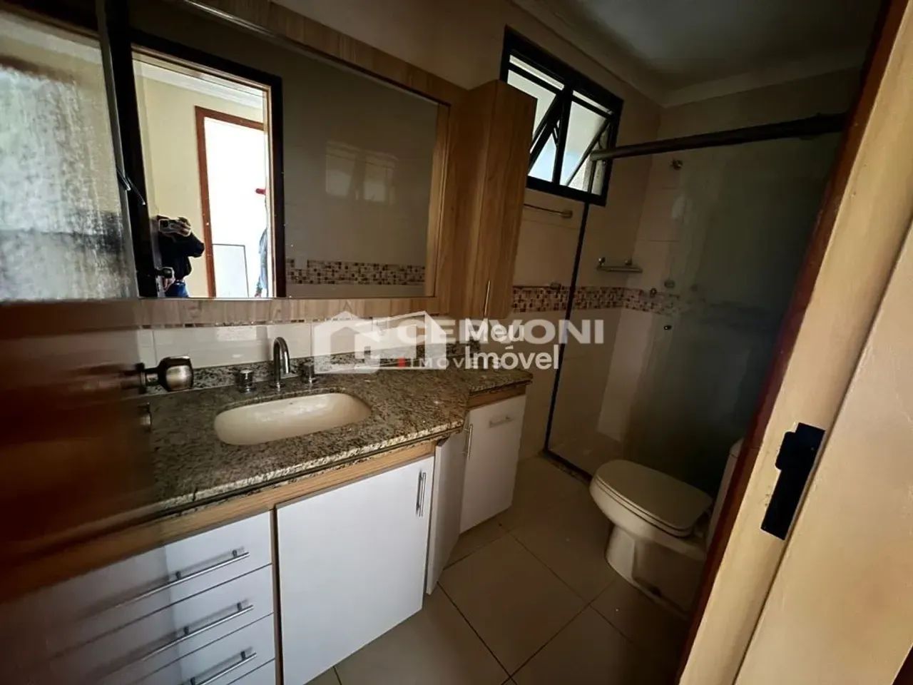 Aluguel Apartamento com 4 Dormitórios sendo 1 Suíte com 170m² - Condomínio Edifício Por do - Foto 4