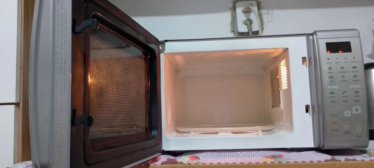 Microondas Brastemp 21 litros  - Foto 4