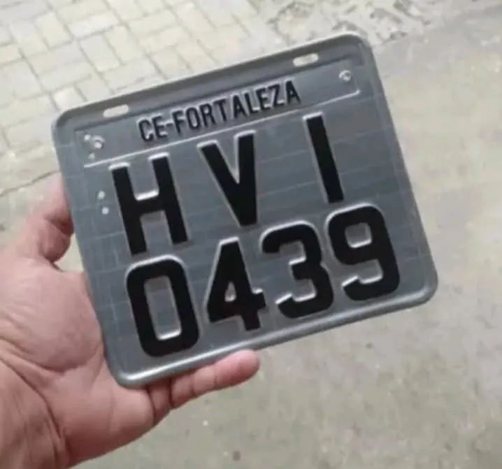 trabalhamos com placa Mercosul é luminosa para carro é moto  - Foto 2