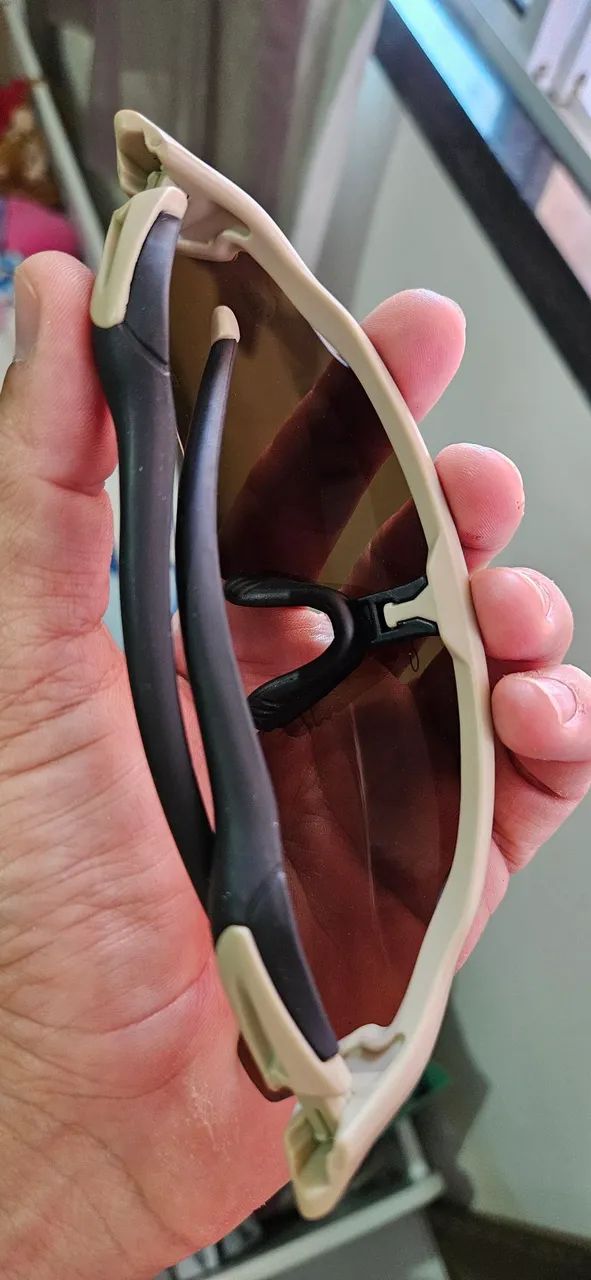 Óculos de esporte Oakley  - Foto 3