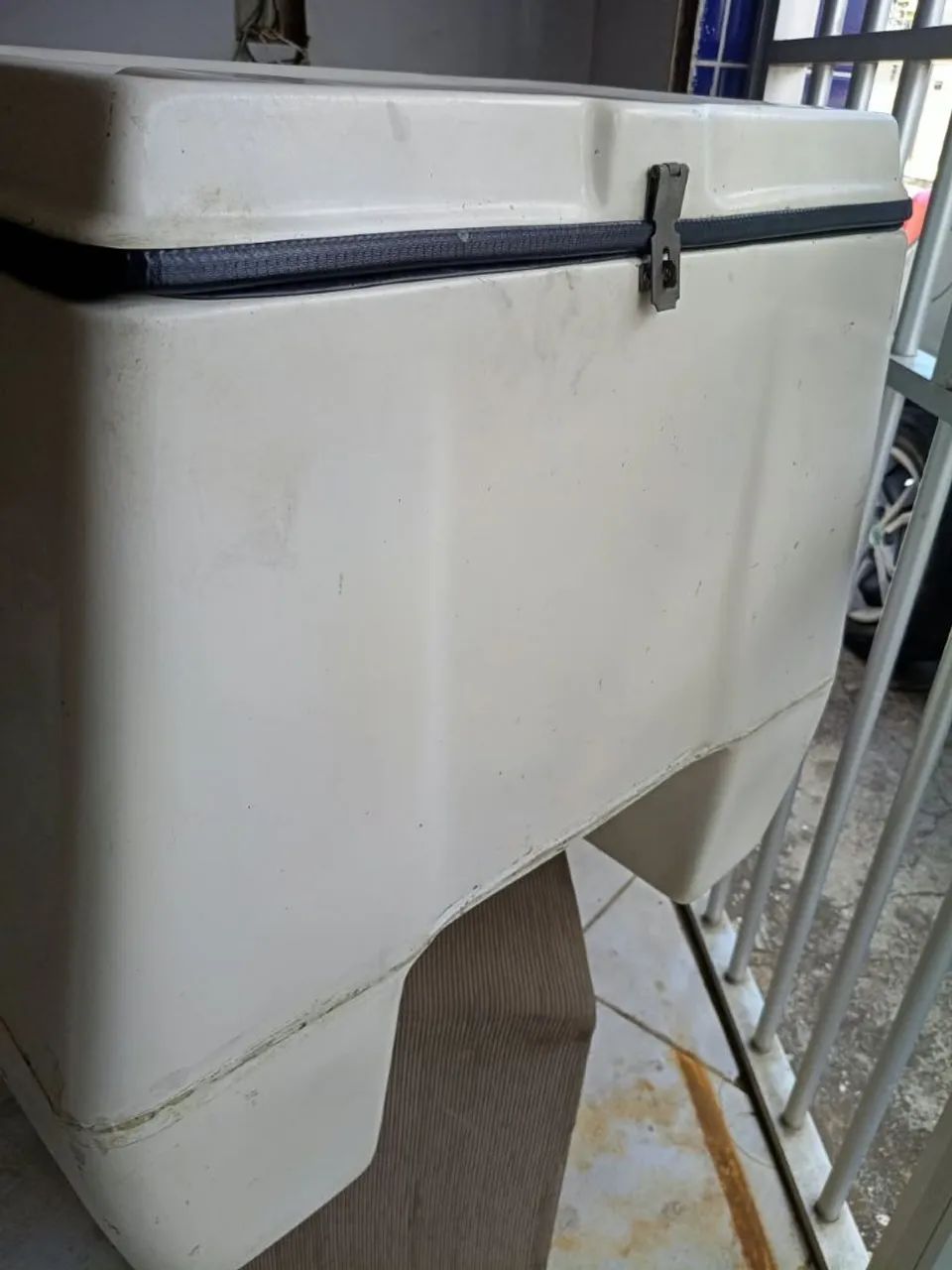 Baú de fibra para motos - Foto 4