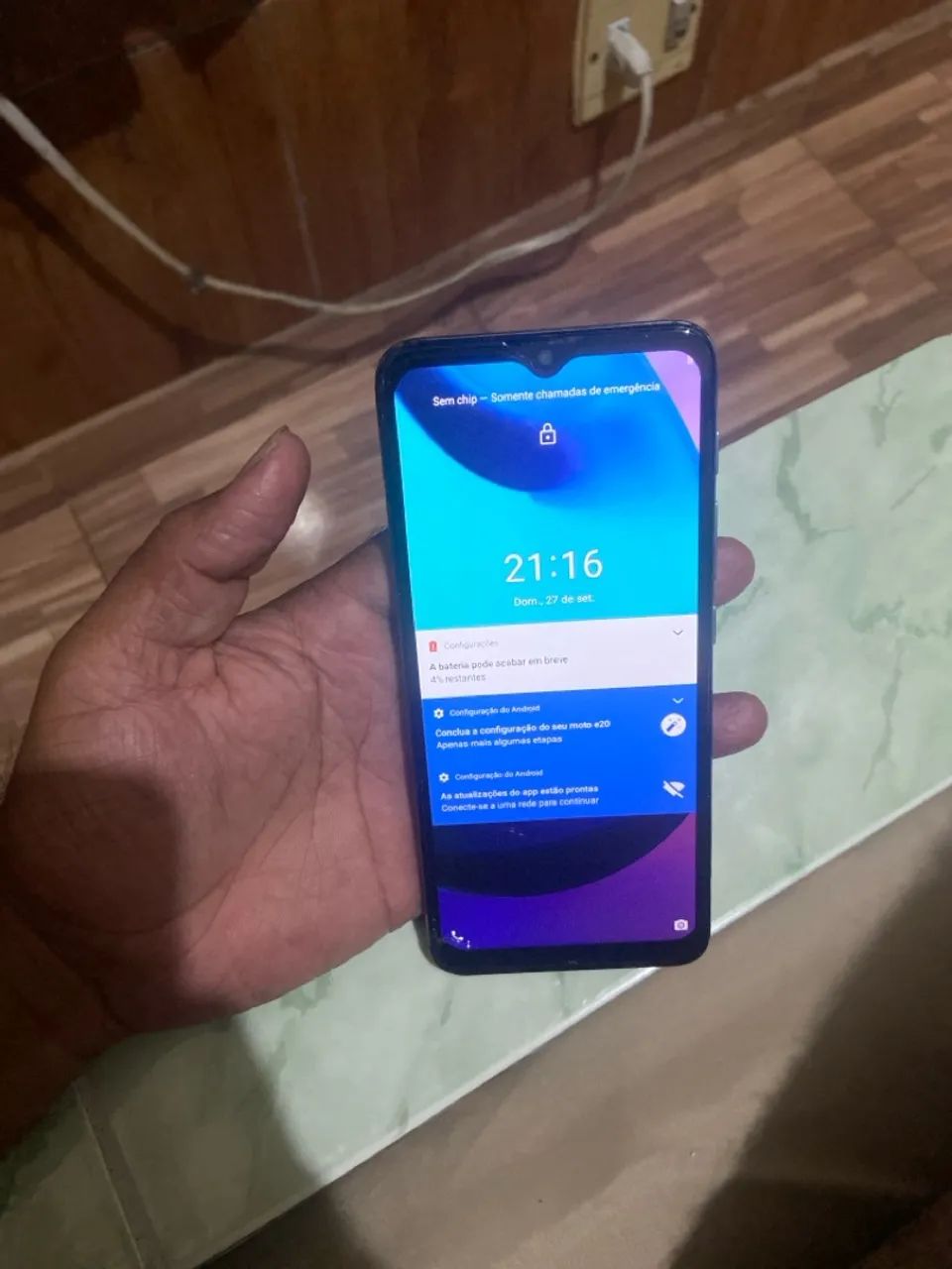 Moto e20