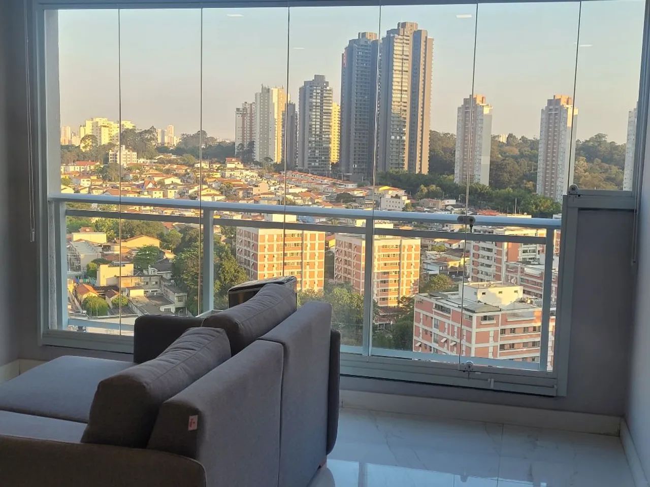OPORTUNIDADE! GRACIOSO APARTAMENTO NO CORAÇÃO DA VILA YARA PARA VENDA - Foto 3