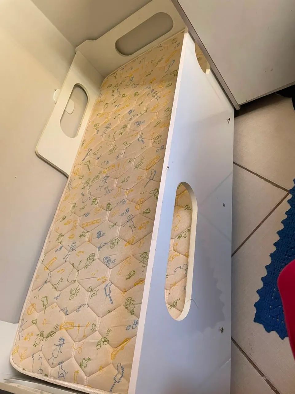 Cama infantil com colchão  - Foto 3