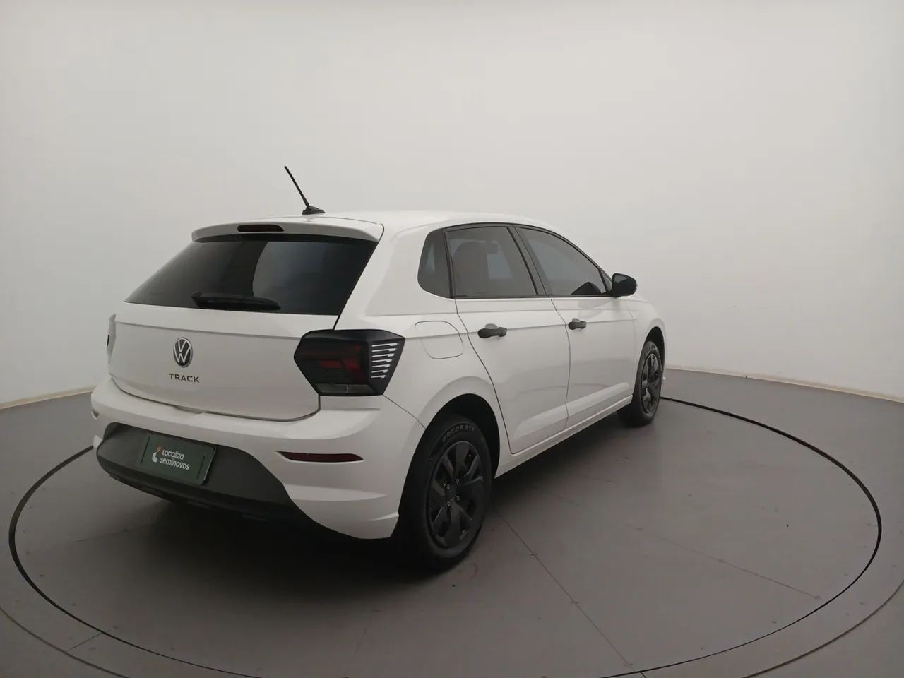 Volkswagen Polo Track 1.0 Flex 12V 5p, foto 5 de 18