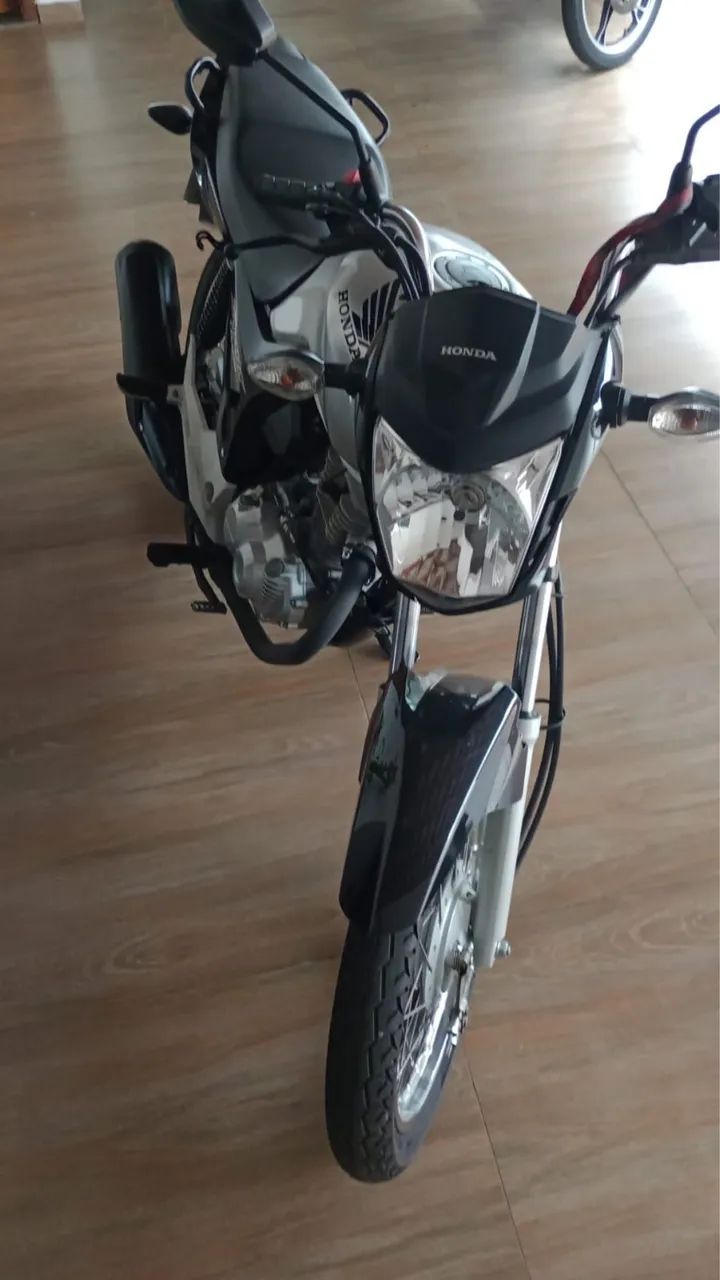 Moto CG 160  - Foto 3