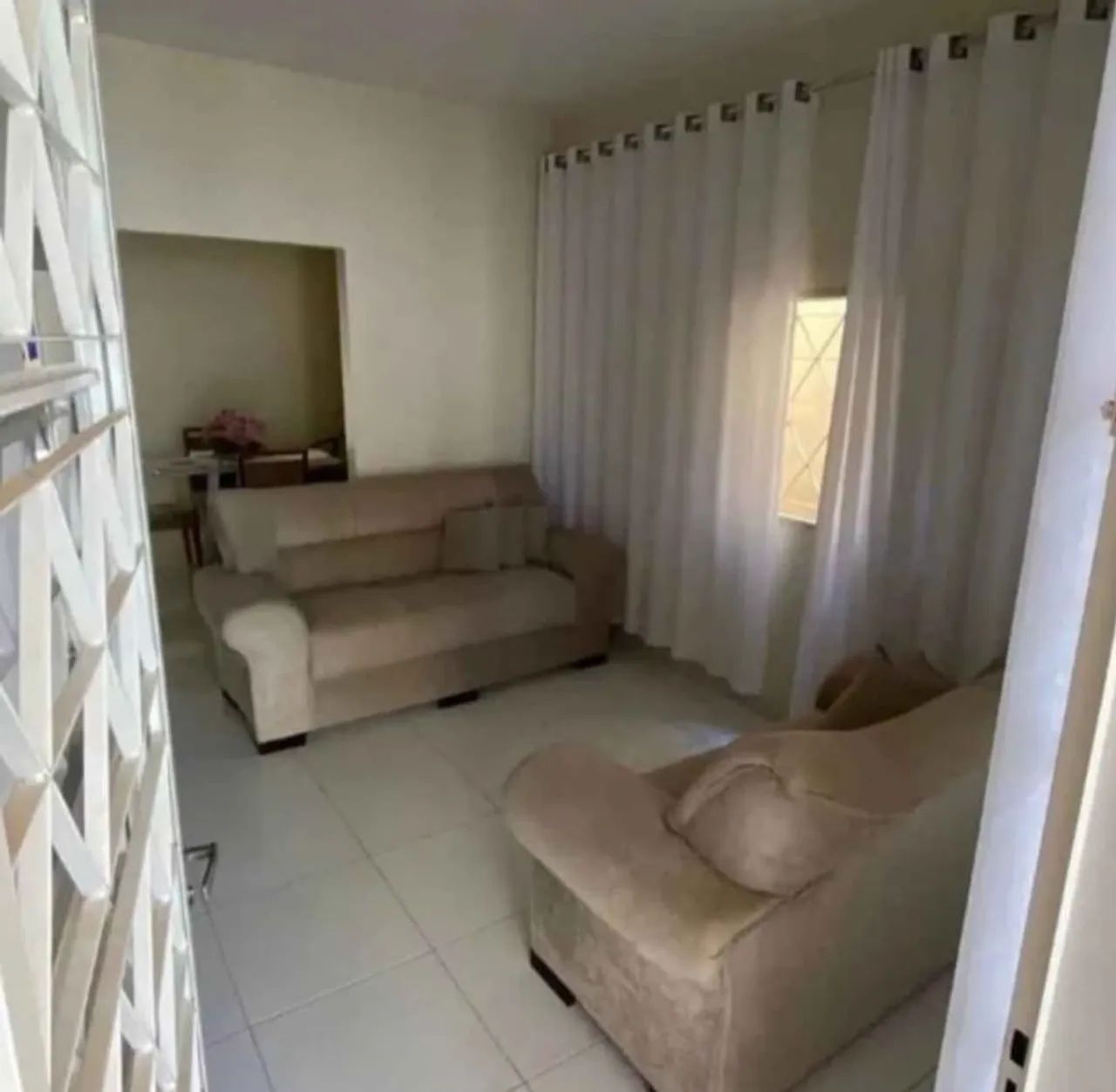 CASA DISPONÍVEL PARA PARCELAMENTO E FINANCIAMENTO  - Foto 3