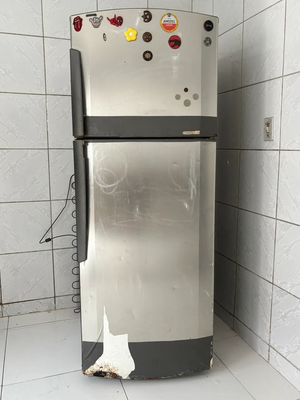 Geladeira com defeito 