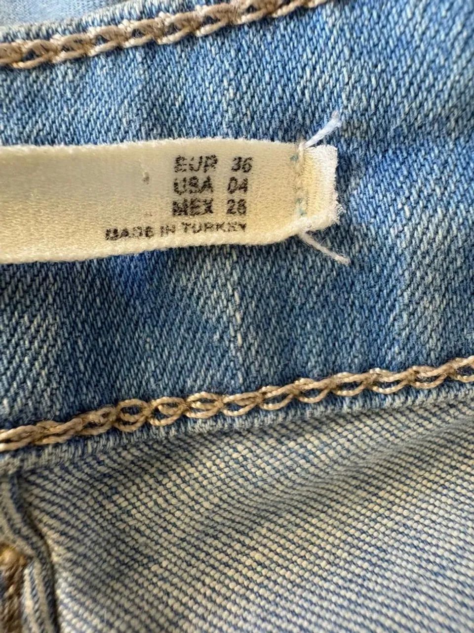 Calça damage jeans ZARA  - Foto 3